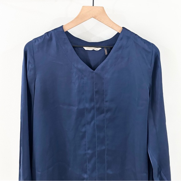 Soft Surroundings Long Sleeve Royal Blue Tunic Size Medium Petite - Picture 2 of 5